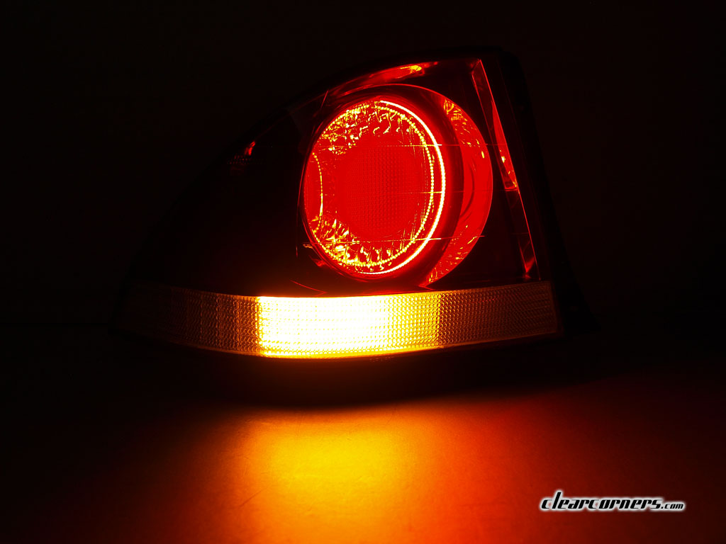00-05 Lexus E1 IS200 / IS300 (Altezza) — Super LED Tail Lights (Sedan)
